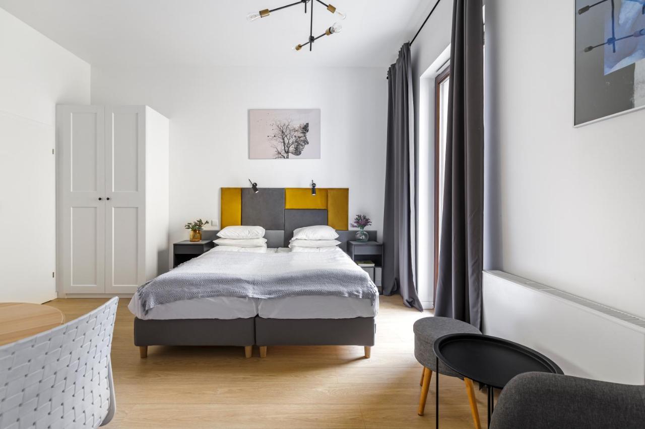 Homewell Apartments Zelazko Poznaň Exteriér fotografie
