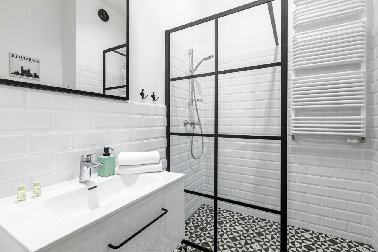 Homewell Apartments Zelazko Poznaň Exteriér fotografie